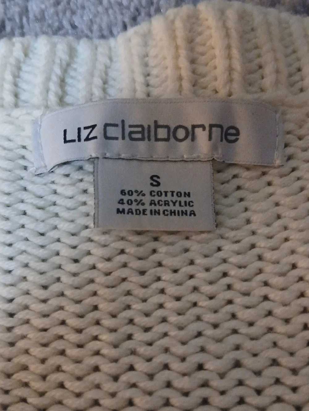 Liz Claiborne stay effortlessly